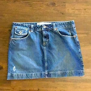 GAP denim skirt
